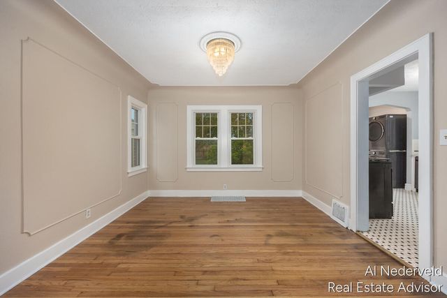 2457 Godwin Avenue, Grand Rapids, MI 49507