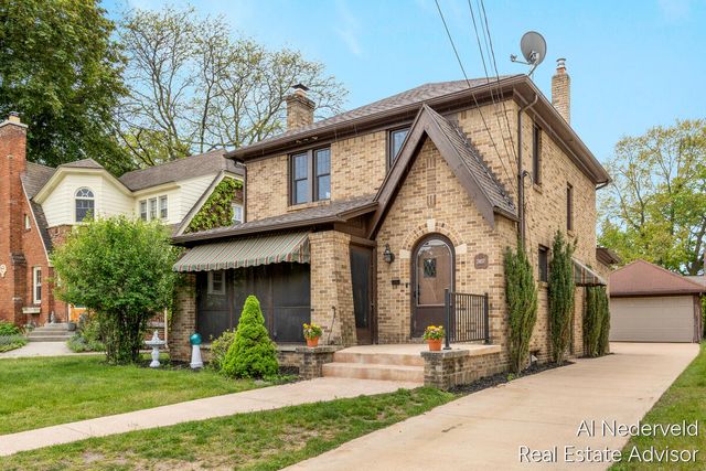 2457 Godwin Avenue, Grand Rapids, MI 49507