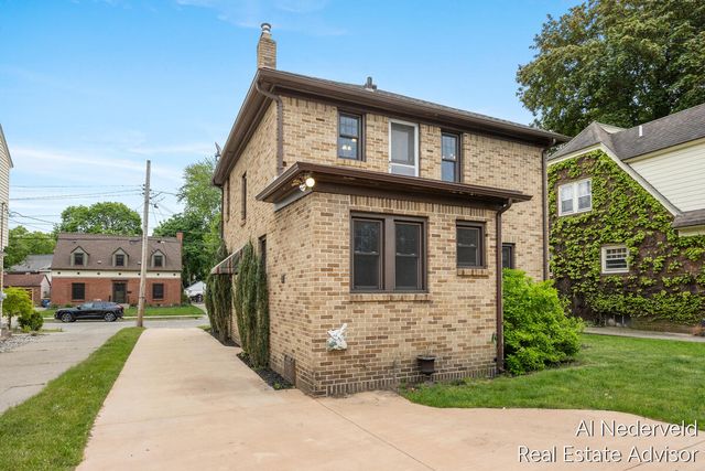 2457 Godwin Avenue, Grand Rapids, MI 49507
