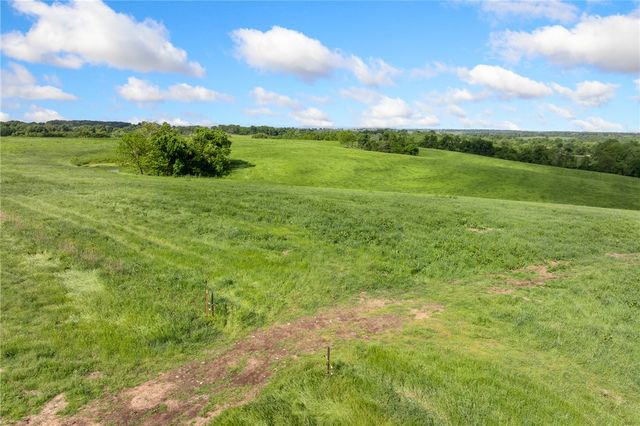 706 County Road 650, Green Forest, AR 72638