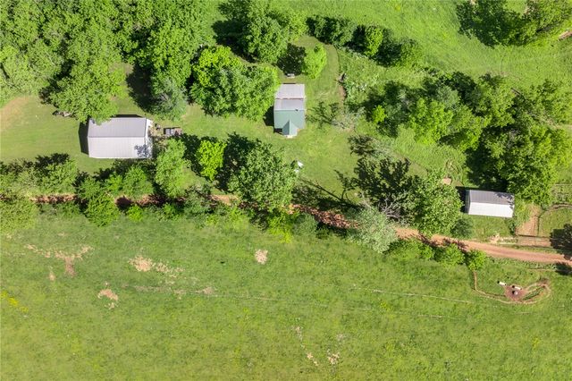 706 County Road 650, Green Forest, AR 72638