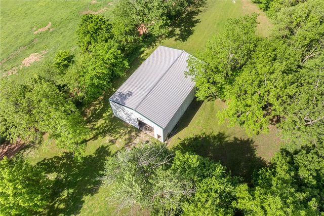 706 County Road 650, Green Forest, AR 72638