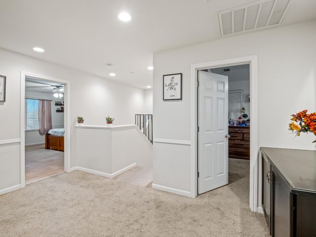 3925 Griffith Avenue, Clovis, CA 93619
