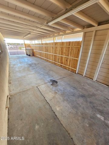 5951 W GLENN Drive, Glendale, AZ 85301