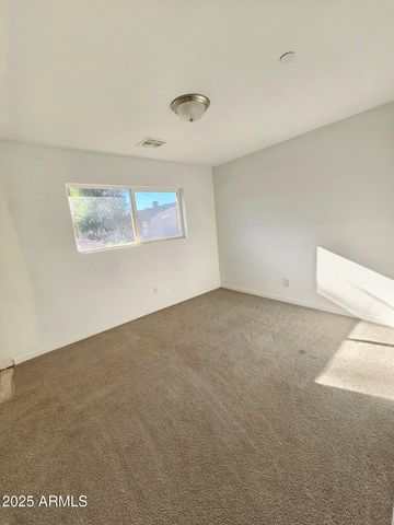 5951 W GLENN Drive, Glendale, AZ 85301
