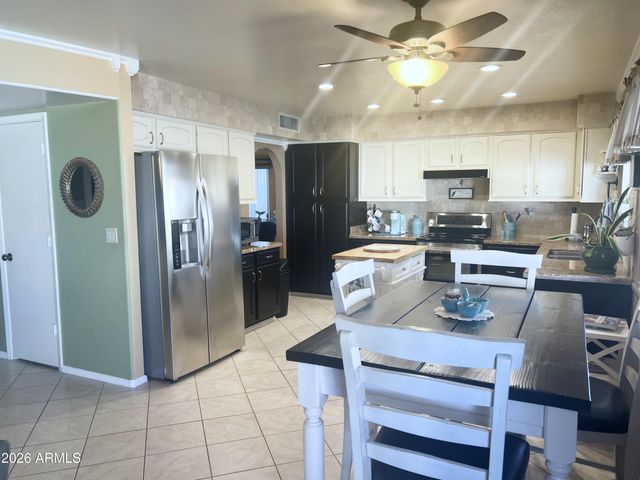 6131 W Crocus Drive, Glendale, AZ 85306