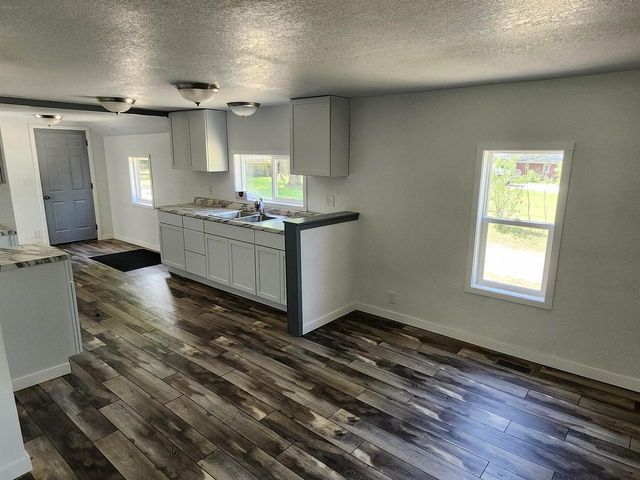 W8035 E CHICAGO ROAD, Wautoma, WI 54982
