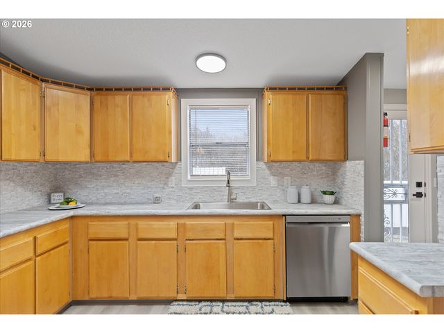 1475 ABBEY Ln, Lafayette, OR 97127