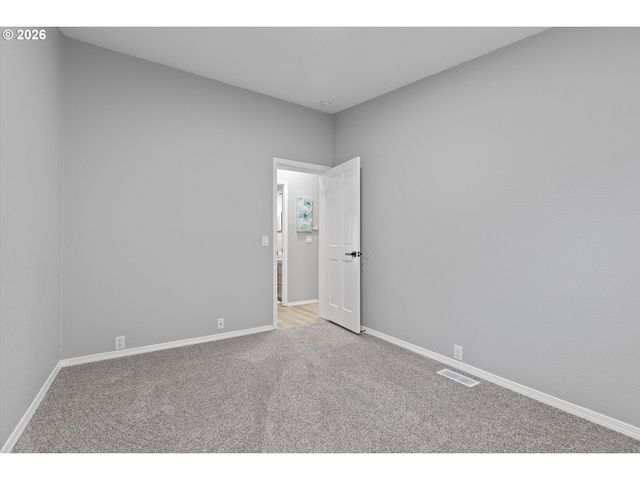 1475 ABBEY Ln, Lafayette, OR 97127