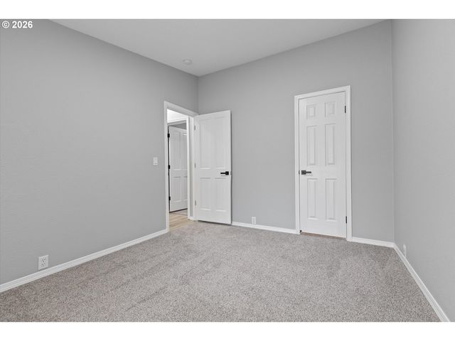 1475 ABBEY Ln, Lafayette, OR 97127