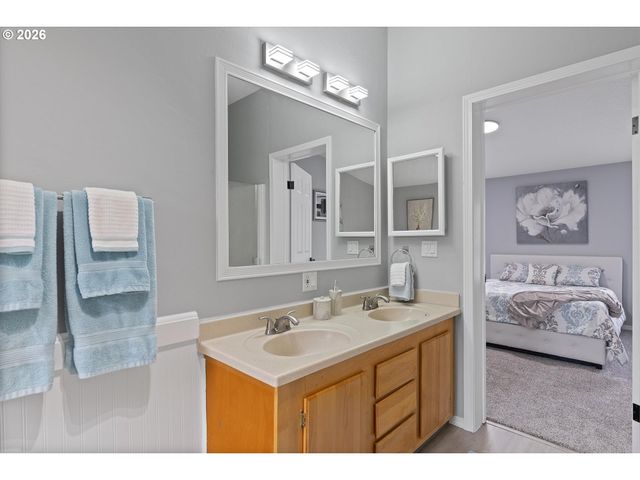 1475 ABBEY Ln, Lafayette, OR 97127