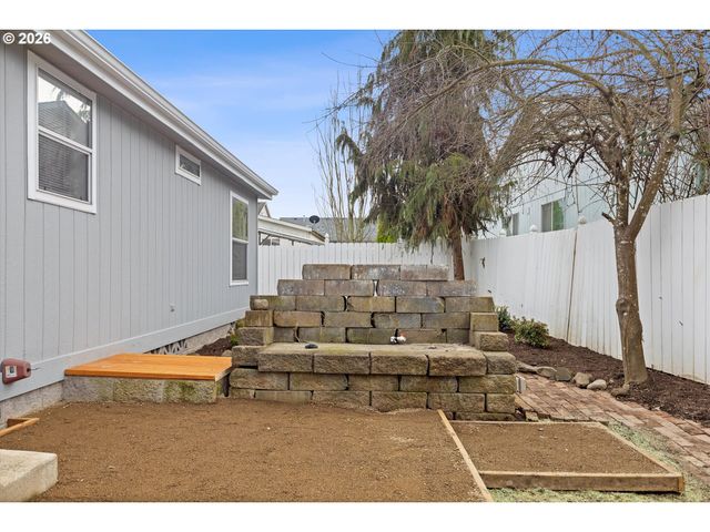 1475 ABBEY Ln, Lafayette, OR 97127