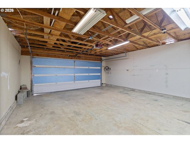 1475 ABBEY Ln, Lafayette, OR 97127