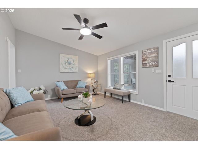 1475 ABBEY Ln, Lafayette, OR 97127