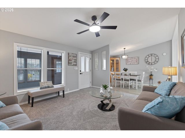 1475 ABBEY Ln, Lafayette, OR 97127