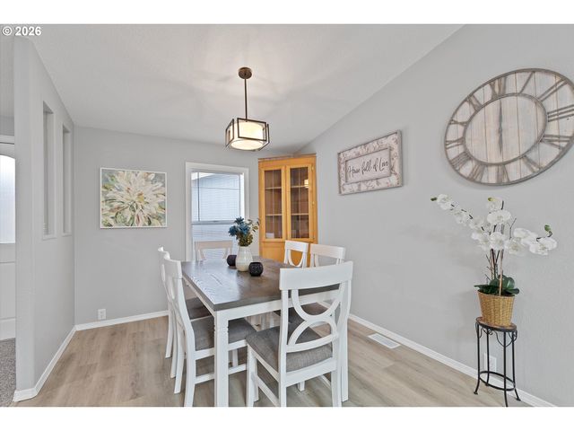 1475 ABBEY Ln, Lafayette, OR 97127