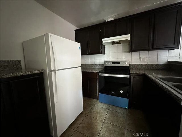 120 E Pine J, Santa Ana, CA 92701