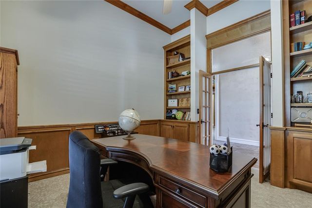 2301 Bay Hill Place, Edmond, OK 73034