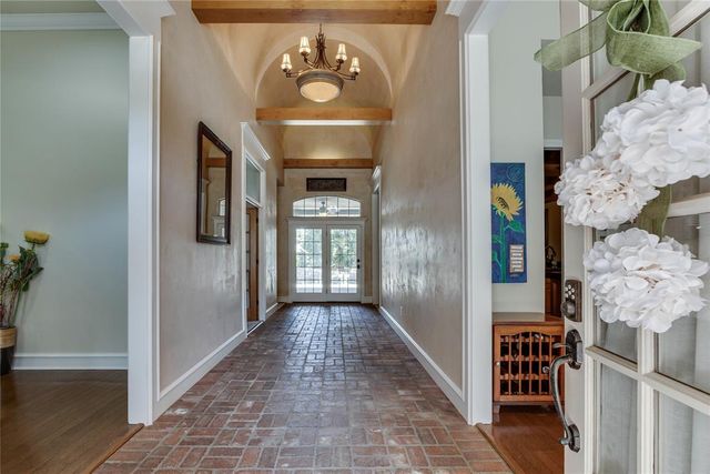 2301 Bay Hill Place, Edmond, OK 73034