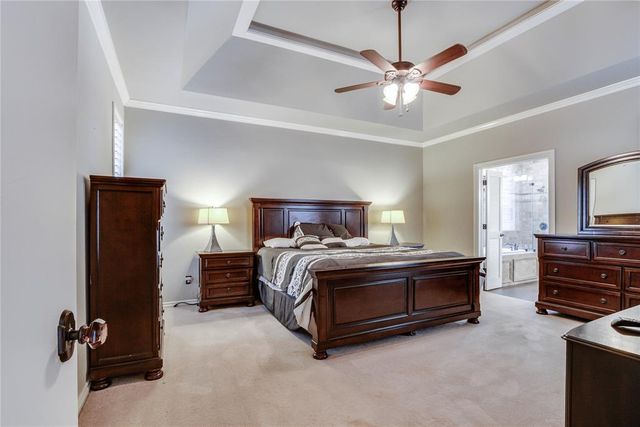 2301 Bay Hill Place, Edmond, OK 73034