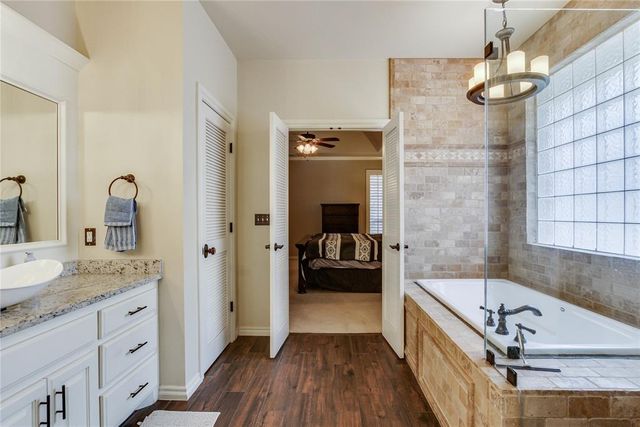 2301 Bay Hill Place, Edmond, OK 73034