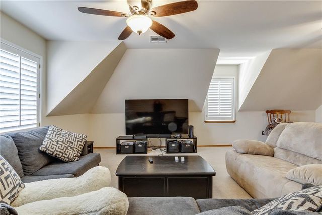 2301 Bay Hill Place, Edmond, OK 73034