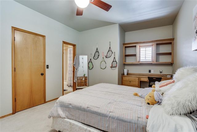 2301 Bay Hill Place, Edmond, OK 73034