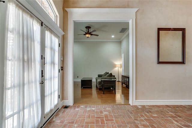 2301 Bay Hill Place, Edmond, OK 73034