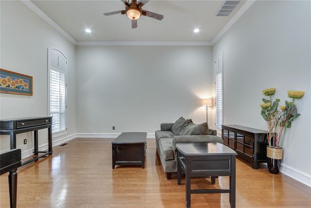 2301 Bay Hill Place, Edmond, OK 73034