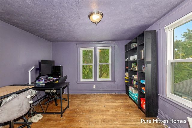 1543 Turner Avenue, Grand Rapids, MI 49504