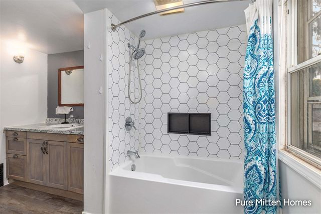 1543 Turner Avenue, Grand Rapids, MI 49504