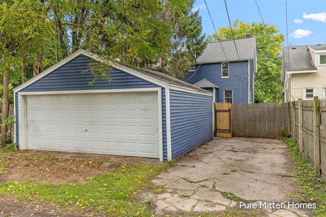 1543 Turner Avenue, Grand Rapids, MI 49504