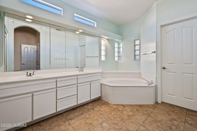 64580 E Drifter Drive, Tucson, AZ 85739