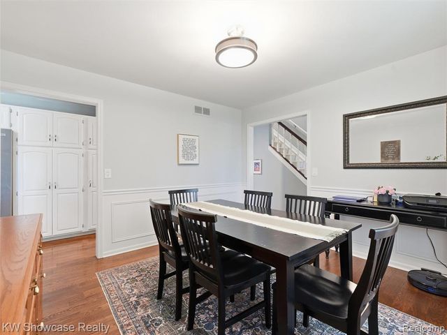 3360 Pleasant Valley Road, Brighton, MI 48114