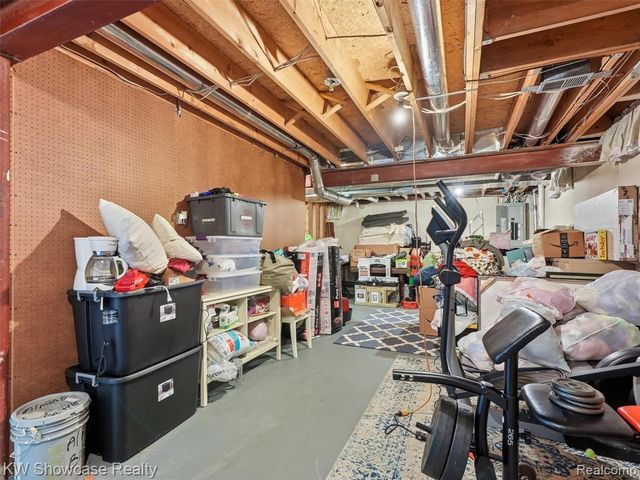 3360 Pleasant Valley Road, Brighton, MI 48114