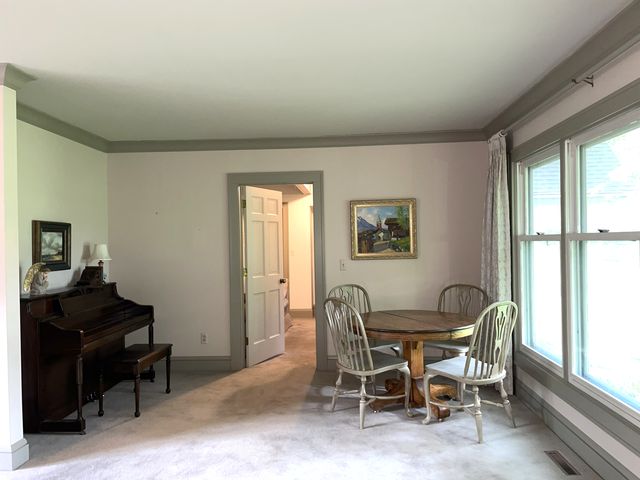 7017 Valley View Road, Edina, MN 55439
