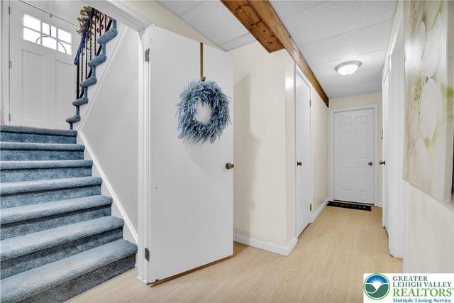 501 Creek Road, Moore Twp, PA 18014