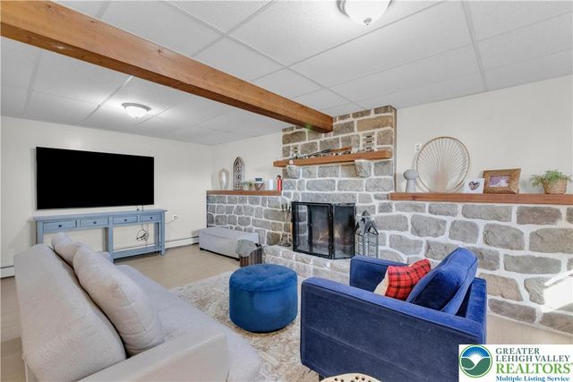 501 Creek Road, Moore Twp, PA 18014