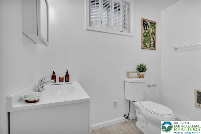 501 Creek Road, Moore Twp, PA 18014