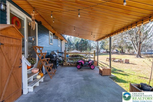 501 Creek Road, Moore Twp, PA 18014