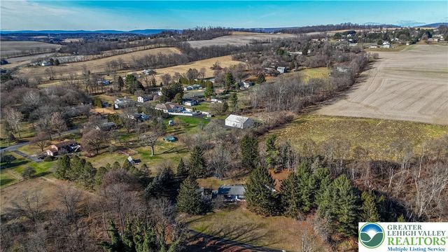 501 Creek Road, Moore Twp, PA 18014