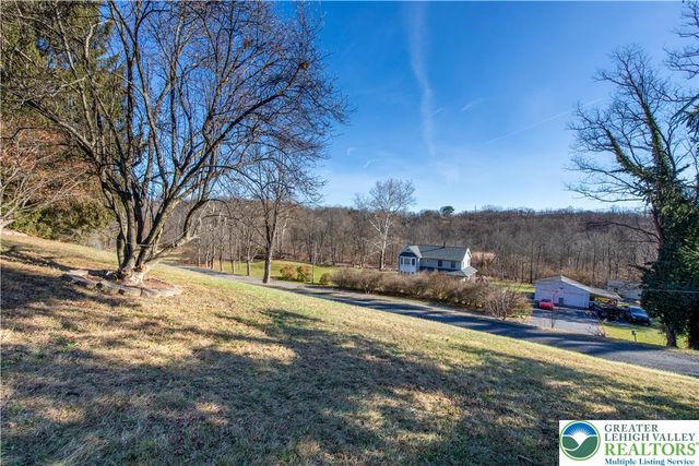 501 Creek Road, Moore Twp, PA 18014