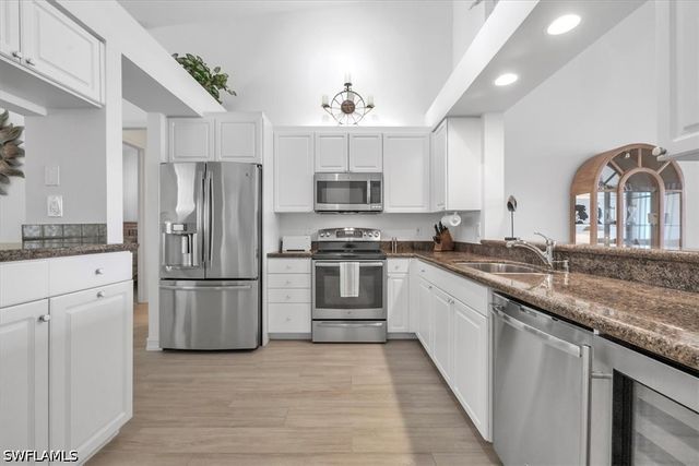 765 Bentwater CIR 203, Naples, FL 34108
