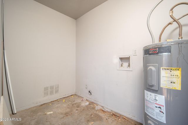 808 N 95th Drive A&B, Tolleson, AZ 85353