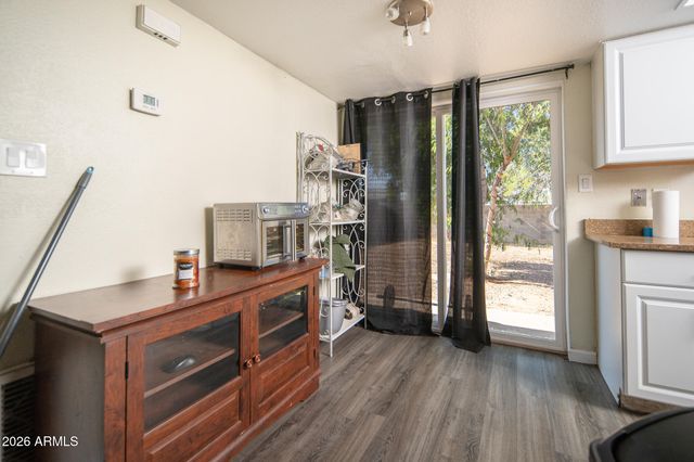 808 N 95th Drive A&B, Tolleson, AZ 85353