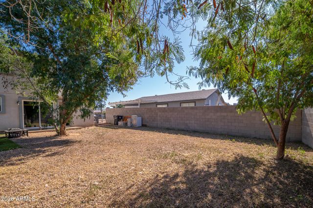 808 N 95th Drive A&B, Tolleson, AZ 85353