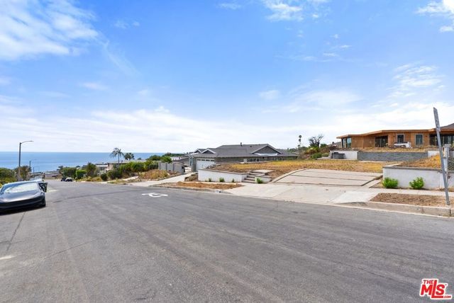 3709 Castlerock Road, Malibu, CA 90265