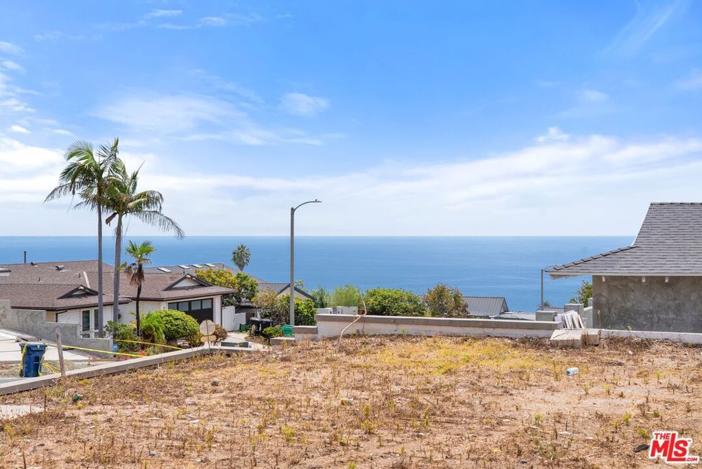 3709 Castlerock Road, Malibu, CA 90265