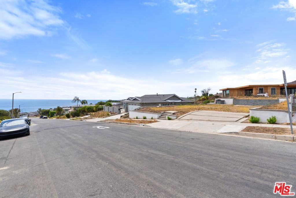 3709 Castlerock Road, Malibu, CA 90265 — photo 4
