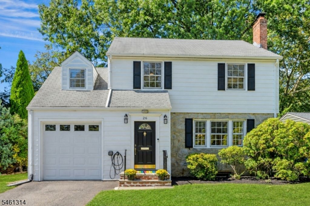 26 Whittier Ter, Bloomfield Twp., NJ 07003 — exterior